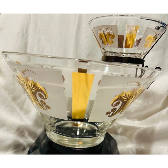 Vintage MCM Glass Chip and Dip Set Gold & Frosted Fleur-de-Lis Design Party chic - Picture 5 of 10